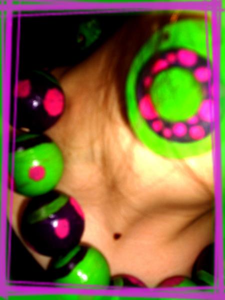 ....mOn CoLiEr Et MeS BoUc DoReiL..^^